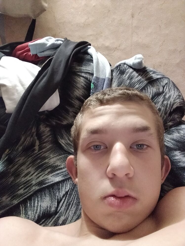  38907865  , 24 ,    