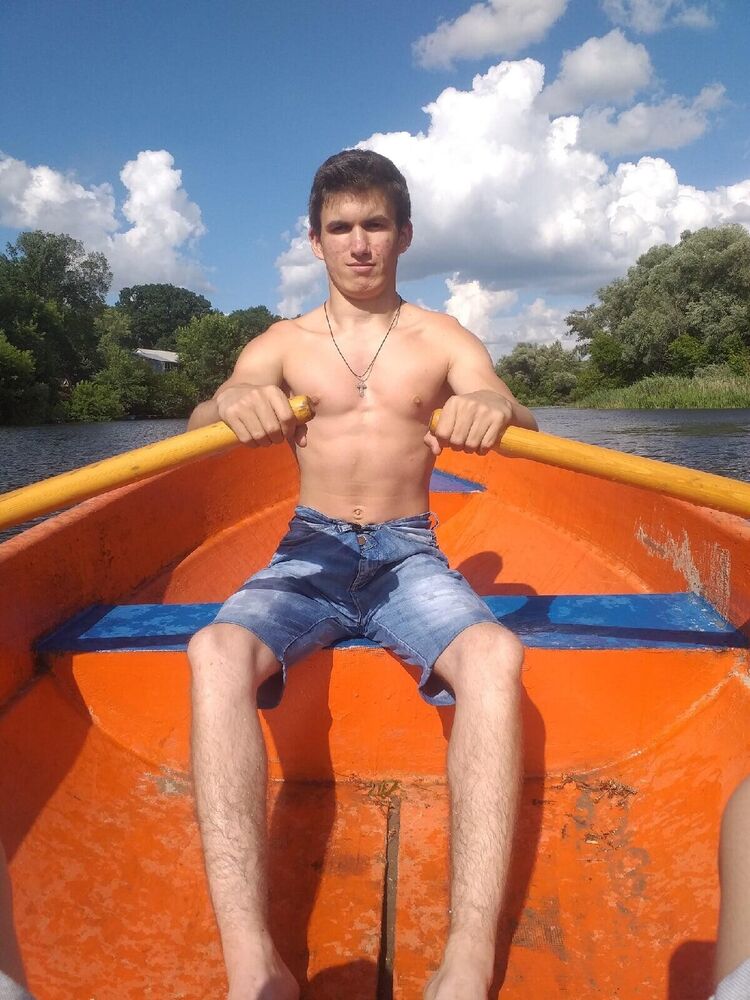 ���� 24273665 ����� ˸��, 22 ����, ���� ���������� � ������