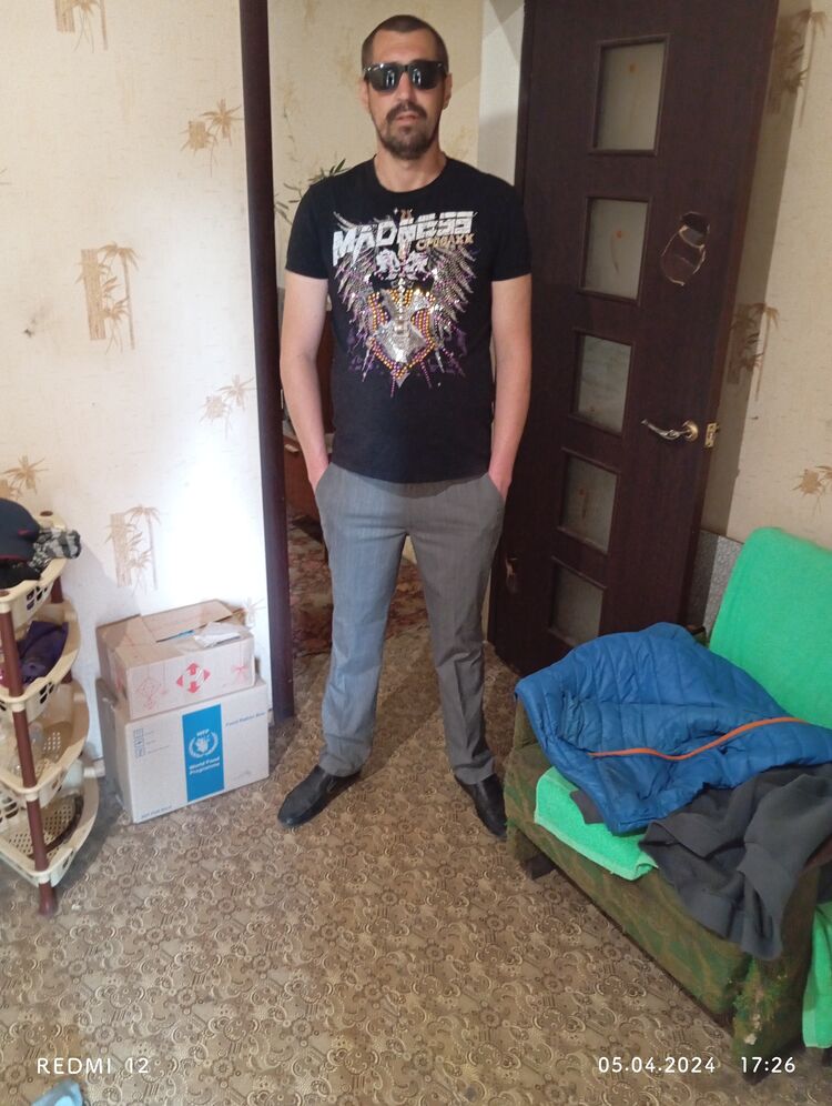 49347075  , 41 ,    
