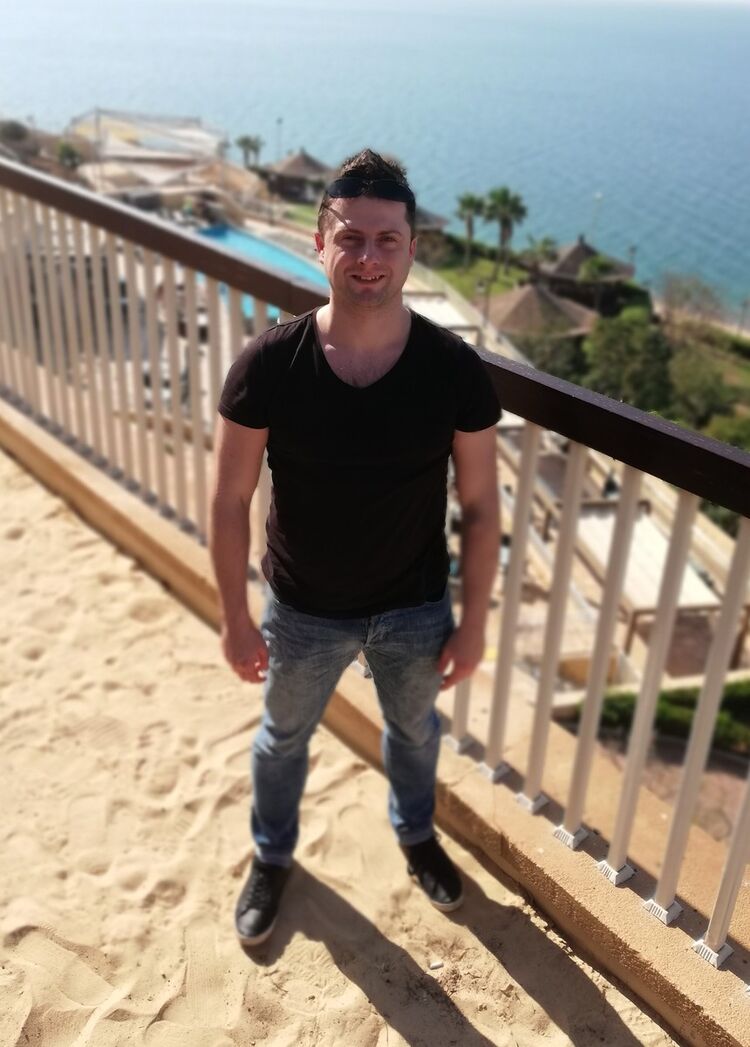  ,   Alex, 38 ,   ,   , c 
