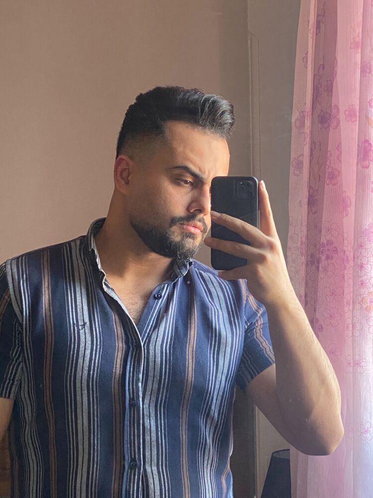  ,   Arash, 28 ,   ,   