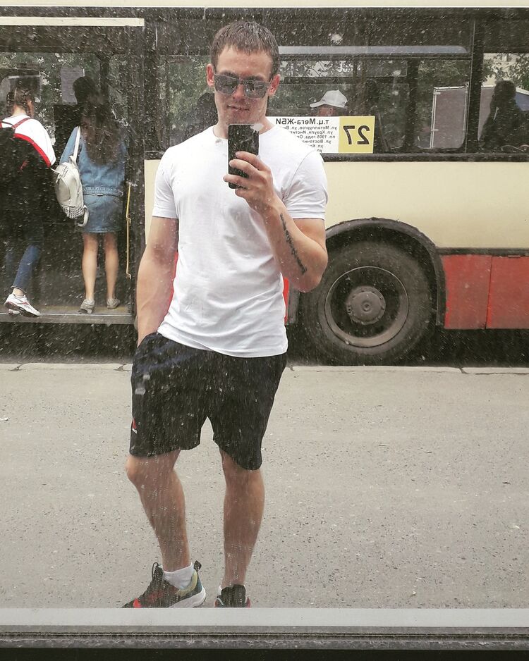  49369525  , 29 ,    Lorton