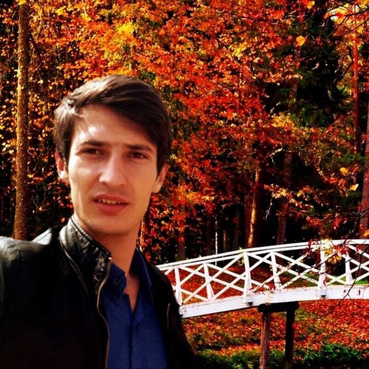 ,   Parviz, 32 ,   