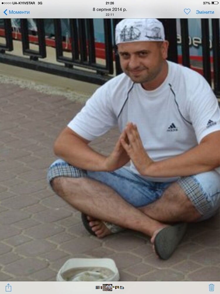  ,   Vova, 42 ,   