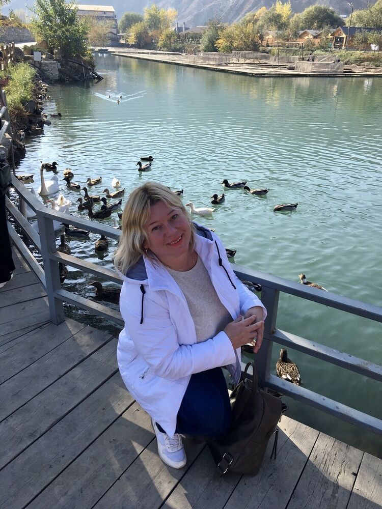  -,   , 52 ,  