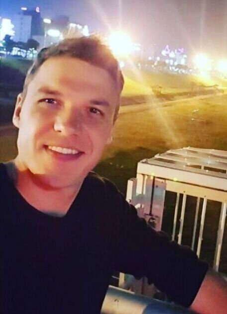  31216285  Ilya, 38 ,    