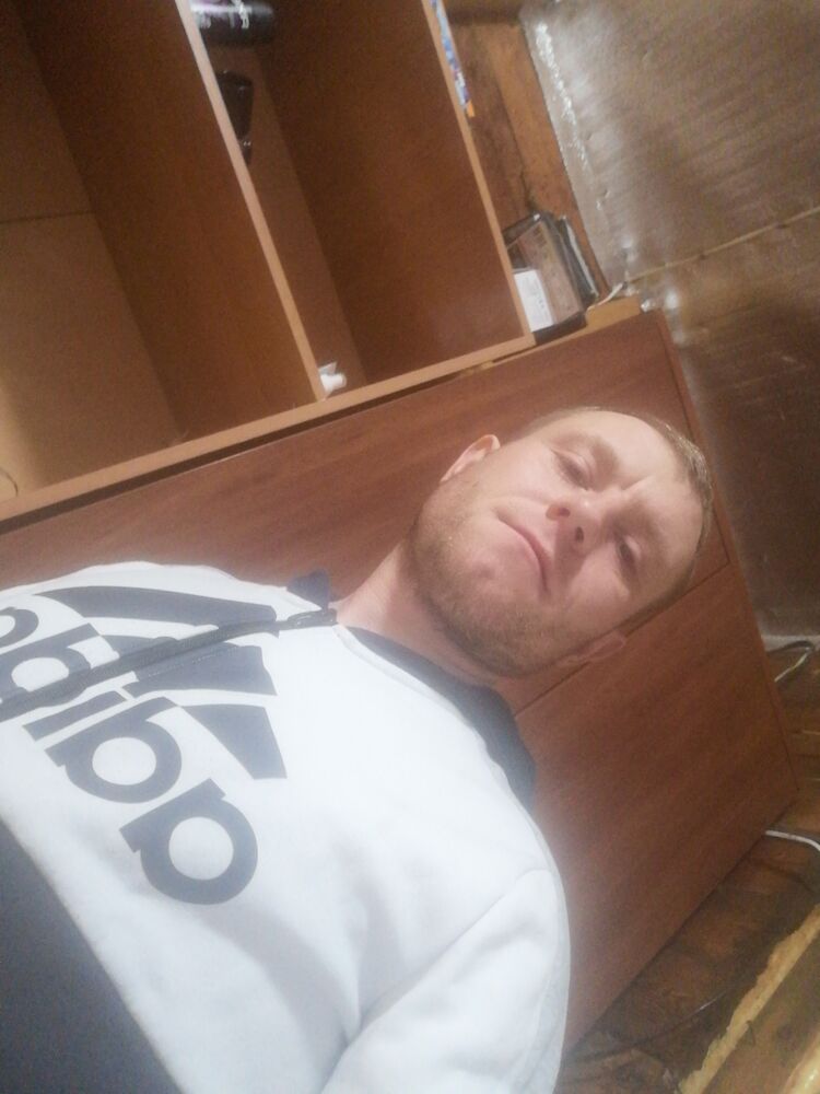  30748295  , 34 ,    