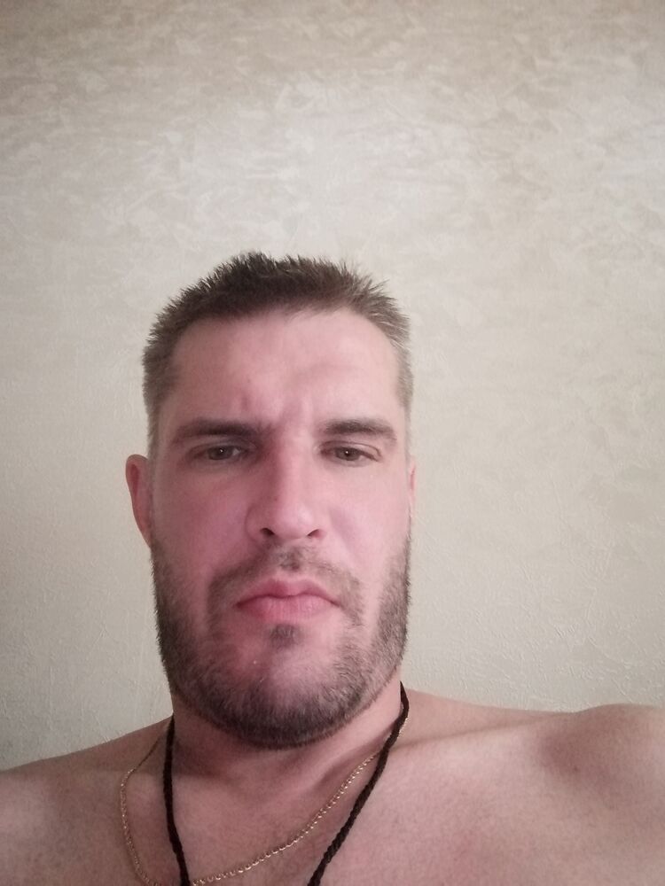  28528165  , 39 ,     