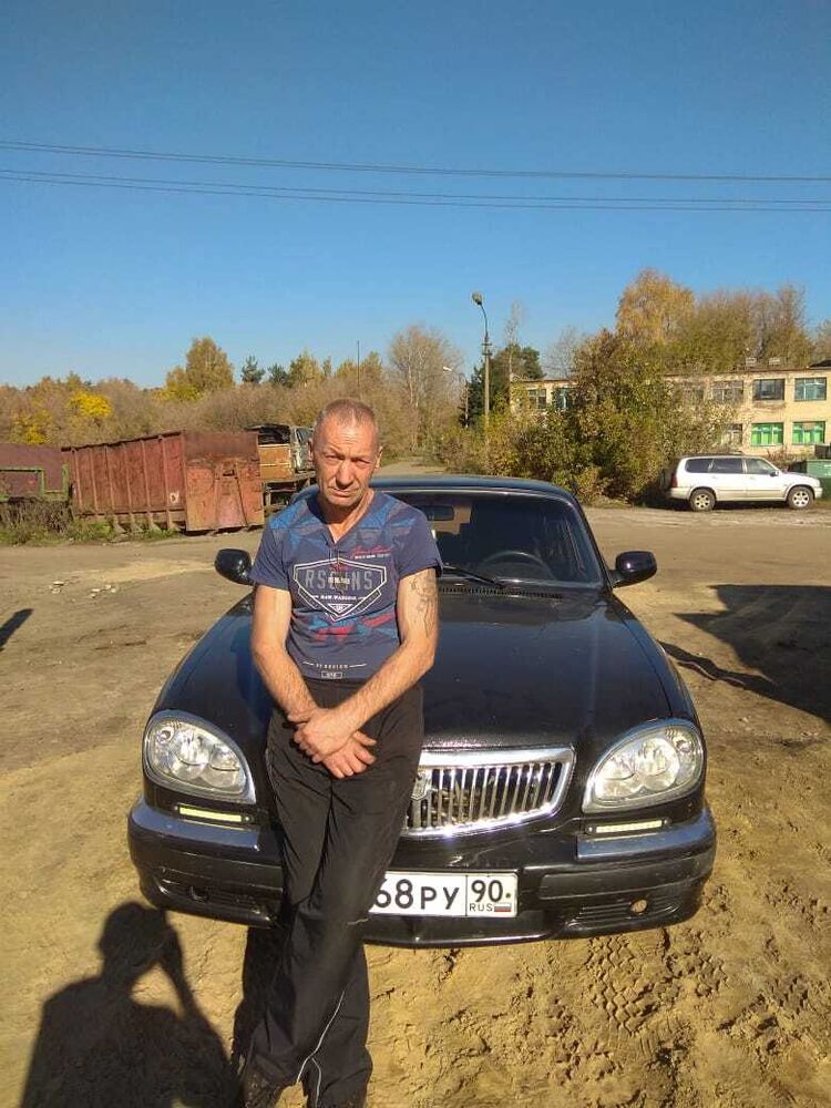  31979585  , 56 ,    