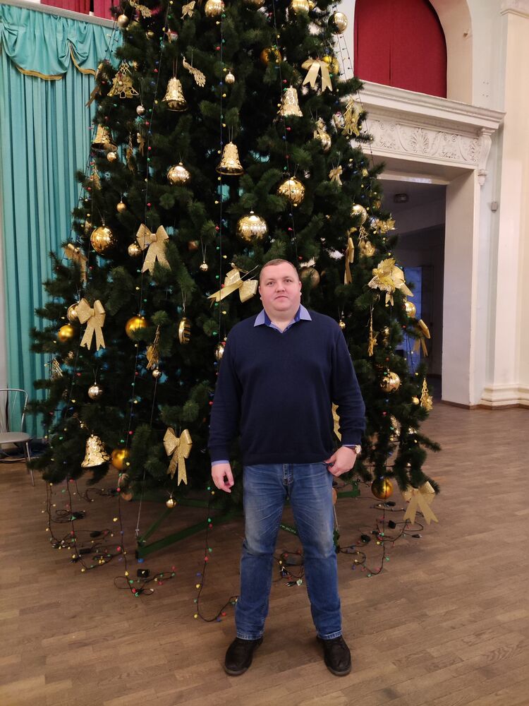  ,   Oleg, 37 ,   ,   