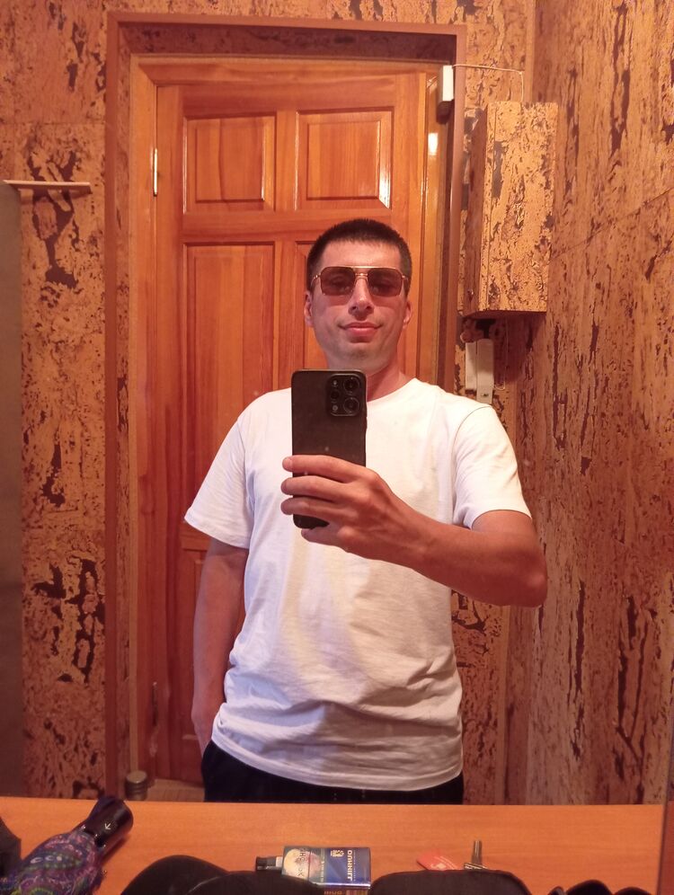  52546015  , 39 ,    