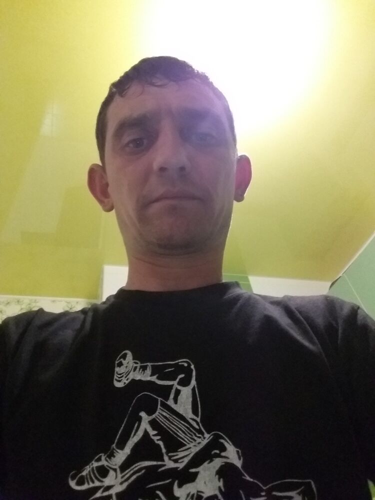  11983645  , 39 ,    