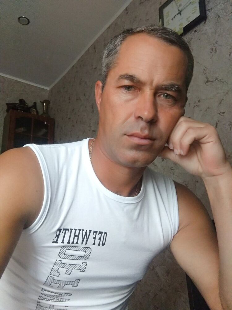  20435385  , 49 ,    