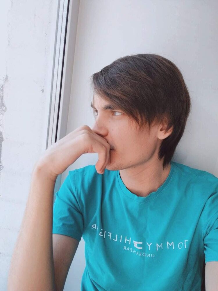 ,   Ivan, 28 ,   