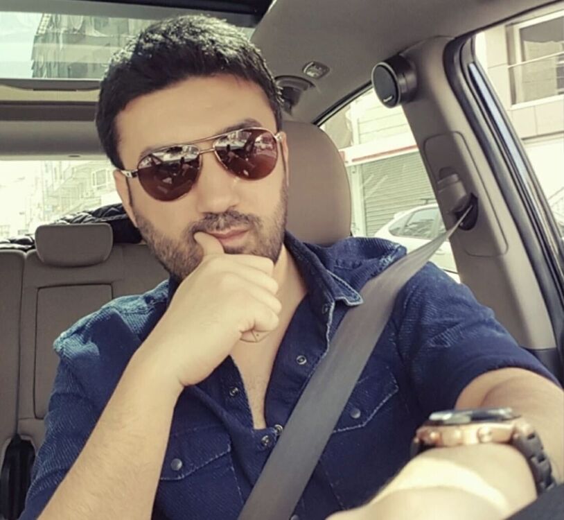  53449515  Maks, 39 ,    