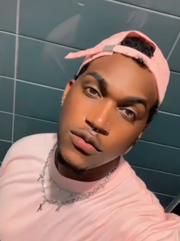 ���������� ������, ���� ����� Yanny, 24 ����, ������������ ��� ����� � ���������, c�������� ���������, ���������