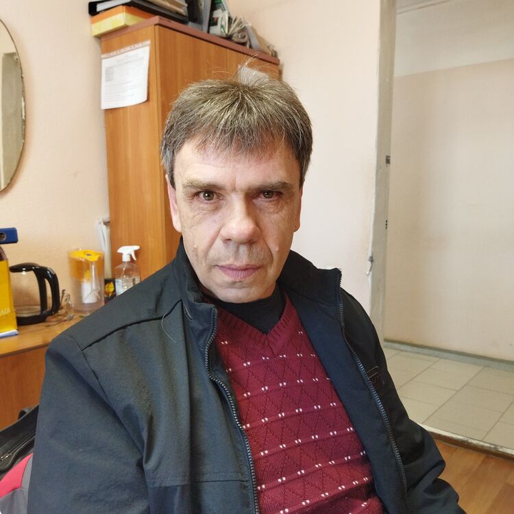  46598855  , 53 ,    