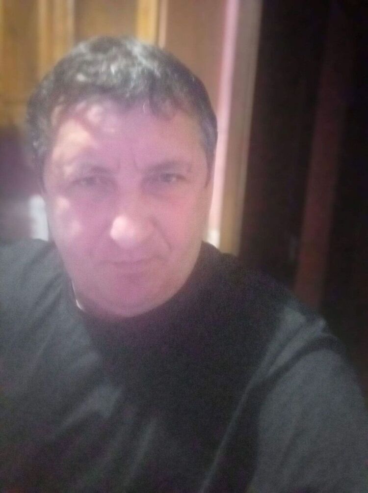  42206685  , 51 ,    