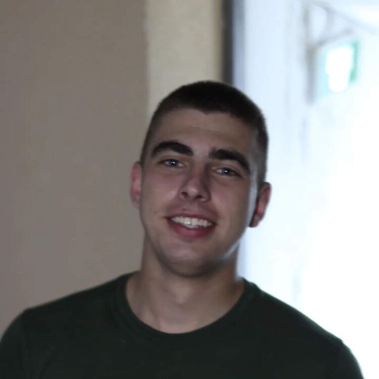  35278105  , 23 ,    
