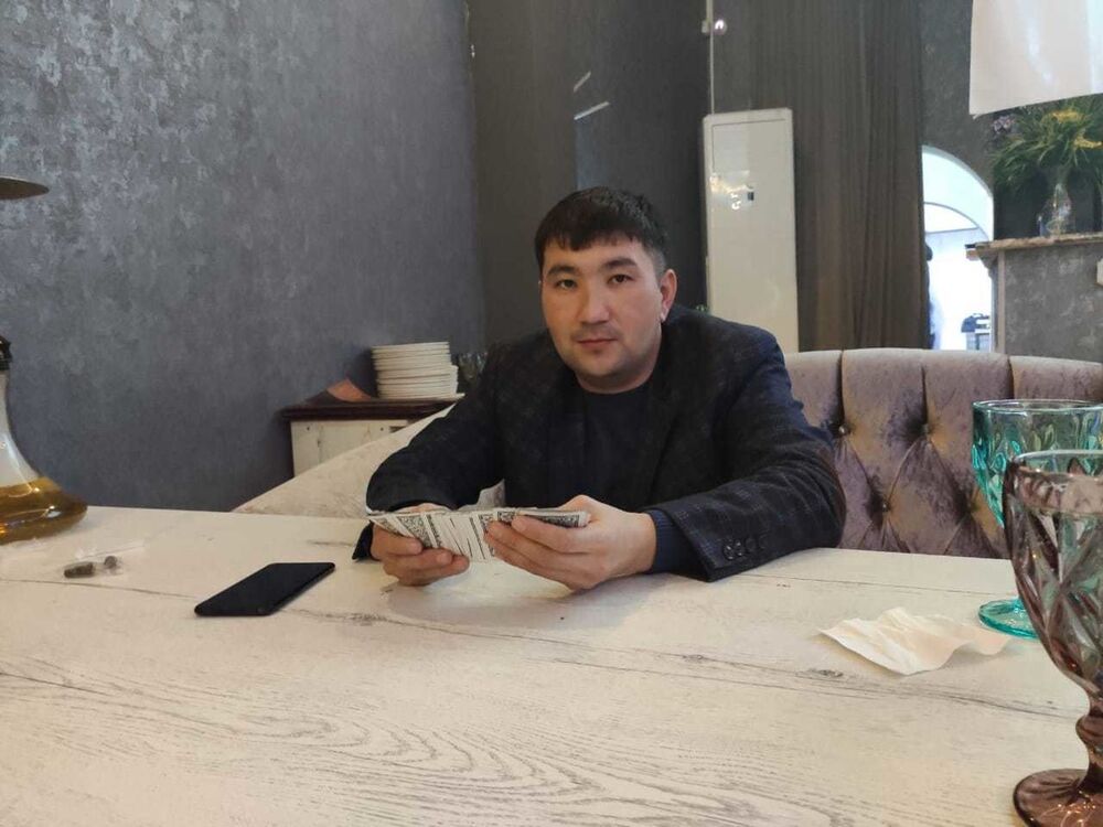 ���� 19512255 ������� ������, 38 ���, ���� ���������� � �����