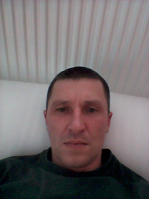  9328595  , 45 ,    