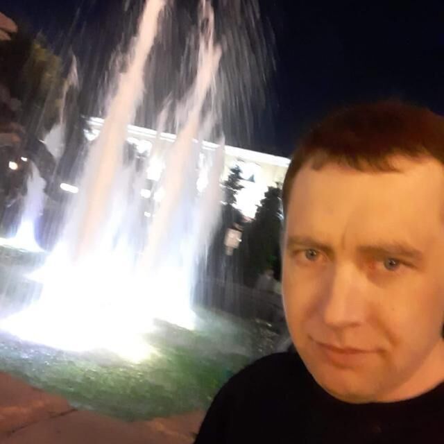  40379035  , 42 ,    