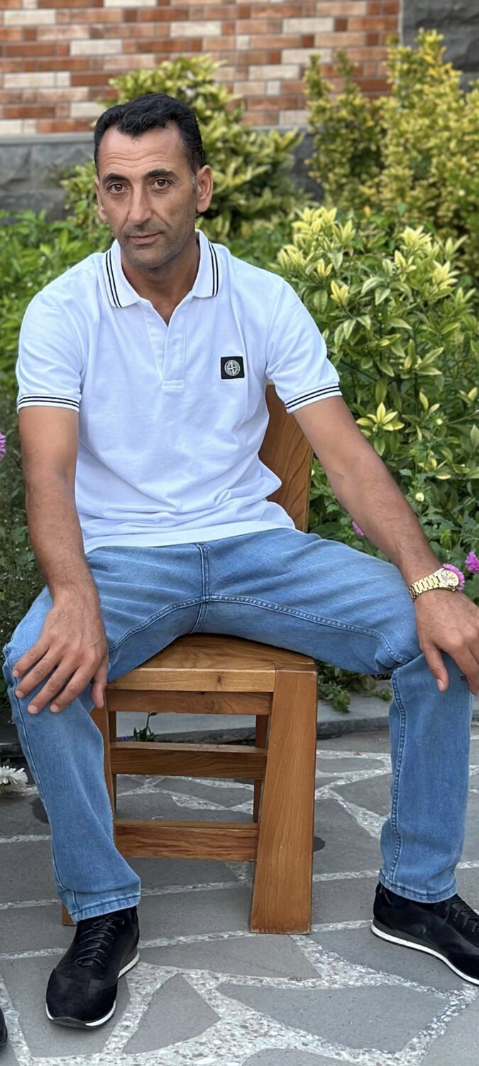  50741835  Eldar, 48 ,    Oberursel