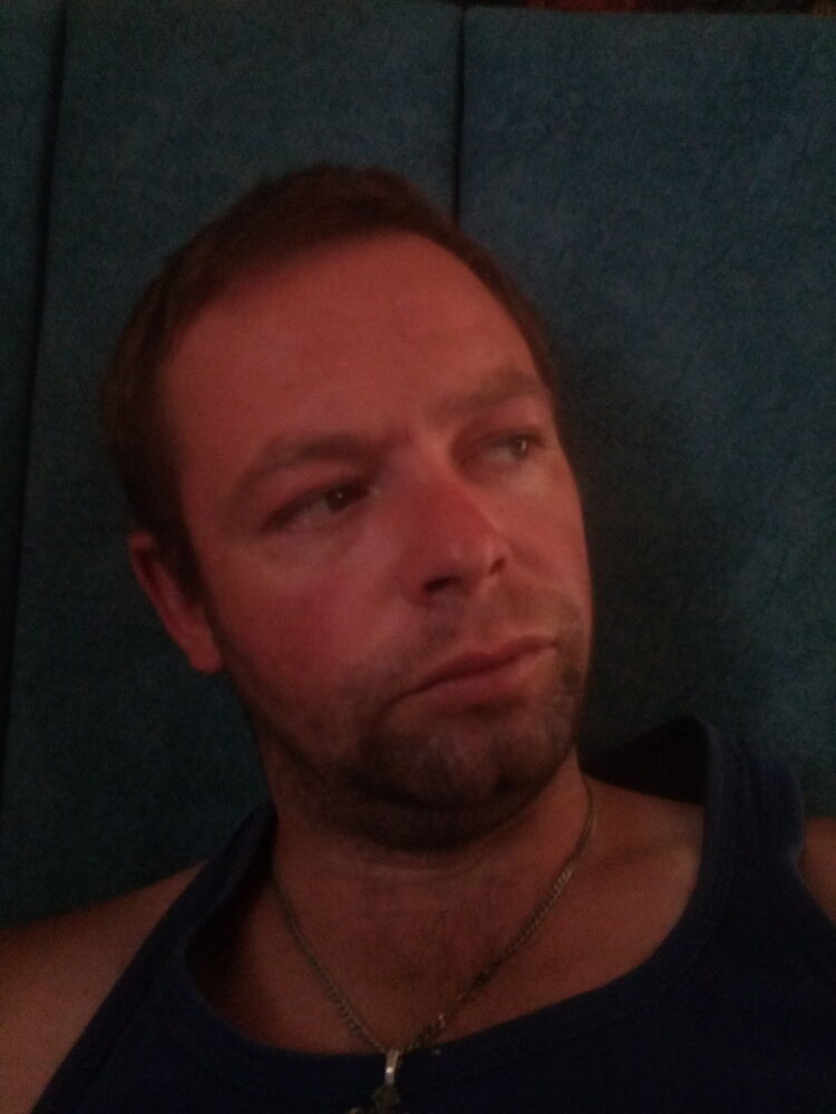  36847625  , 39 ,    