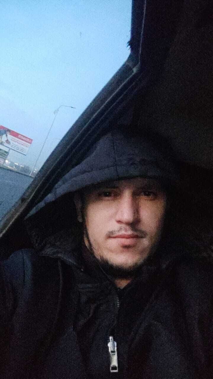  ,   Ruslan, 32 ,   ,   