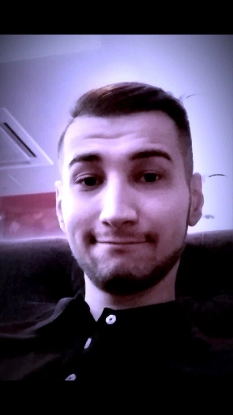  43300095  Prost, 31 ,    