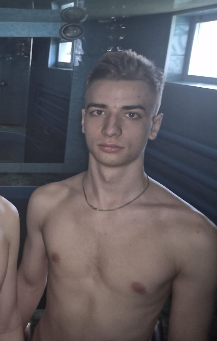  52772645  , 18 ,    