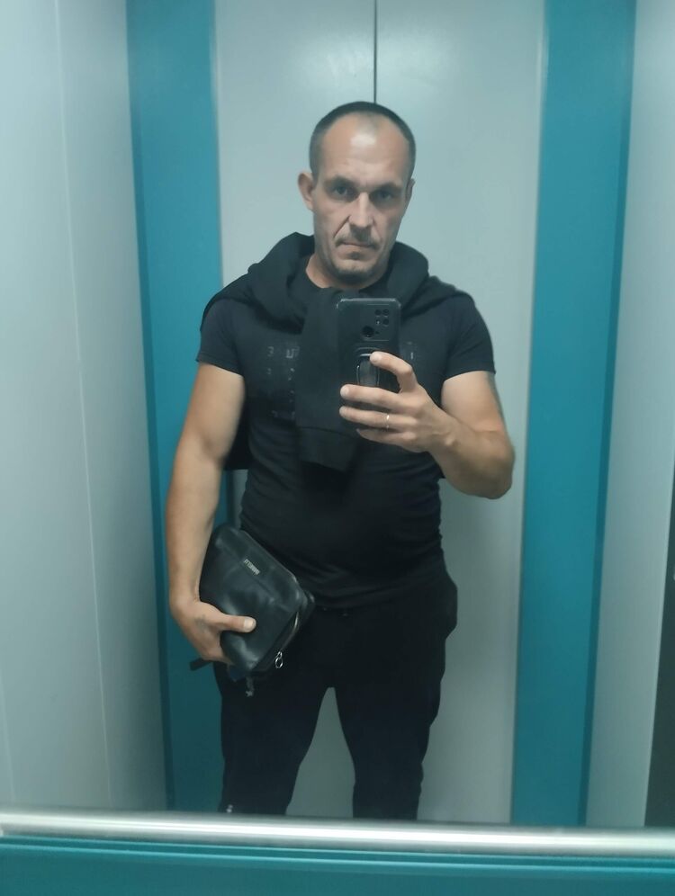  47476275  , 44 ,    