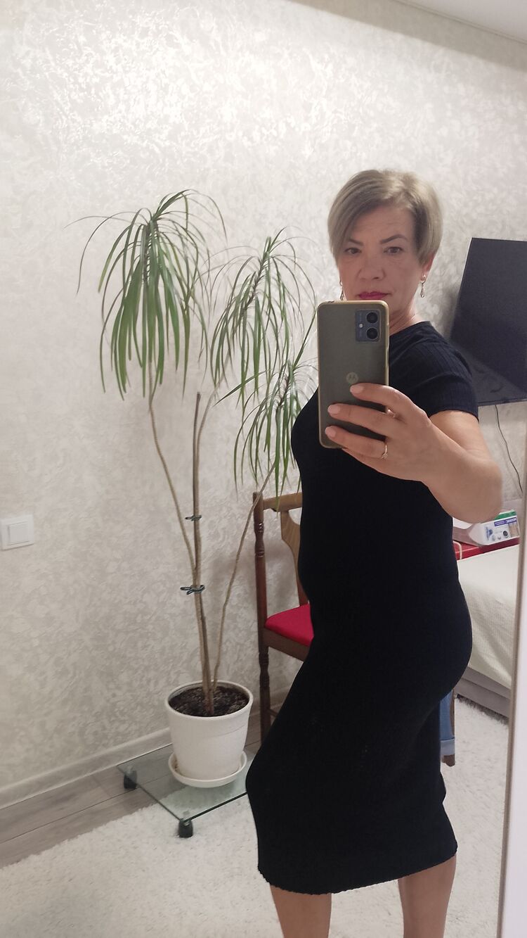  53525625  Angela, 53 ,    