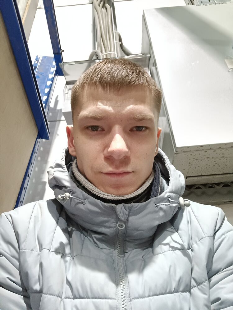  43025225  , 31 ,    