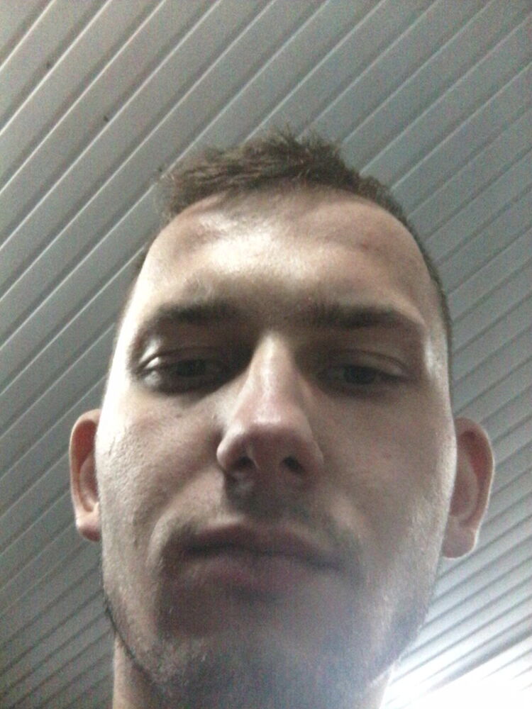  10609645  , 32 ,    