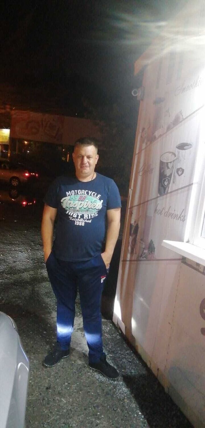  37242895  , 40 ,    