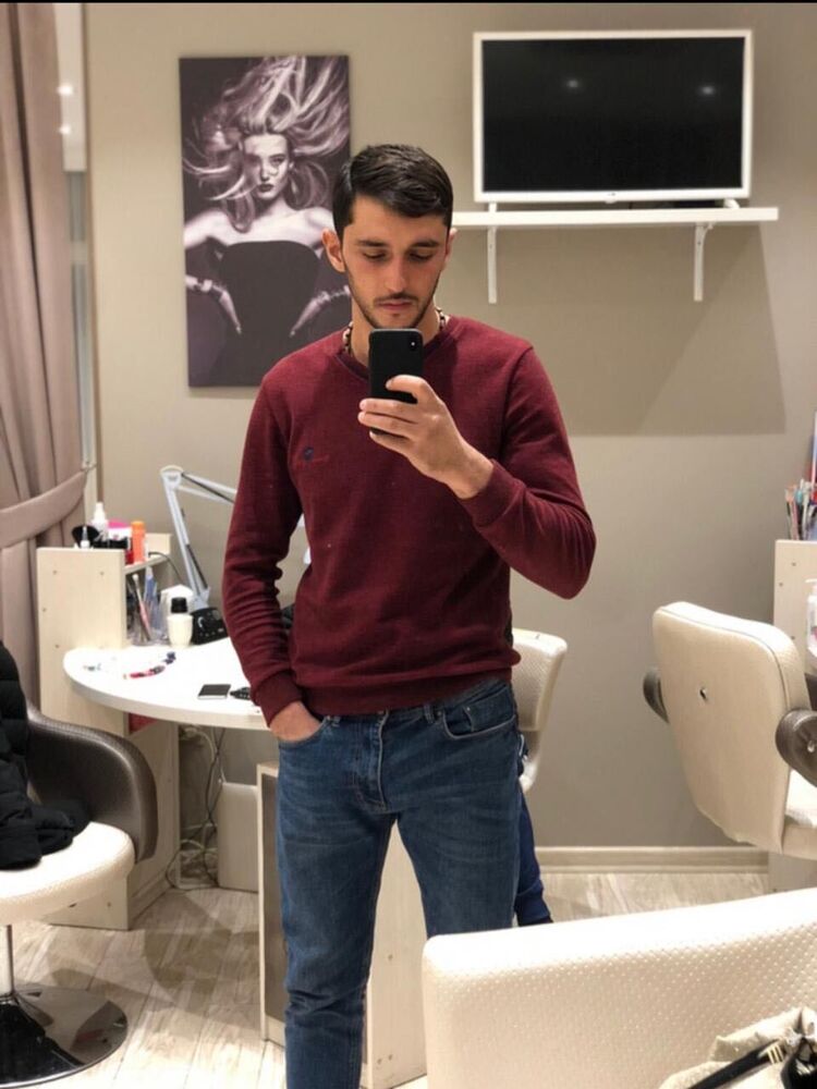  39389215  , 28 ,    