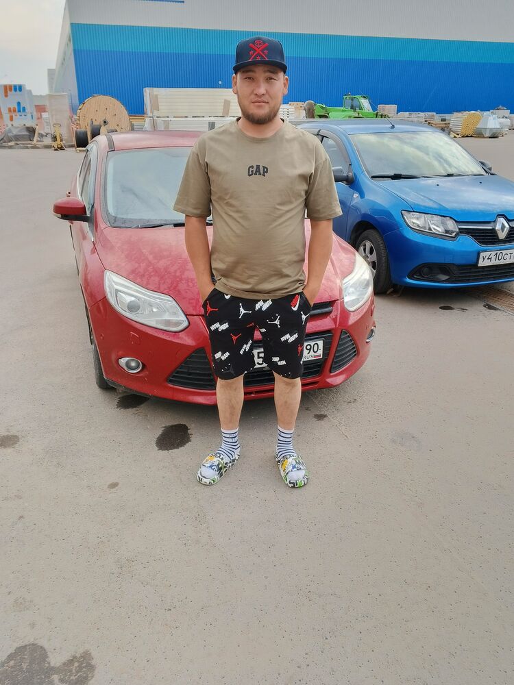  37517075  , 32 ,     