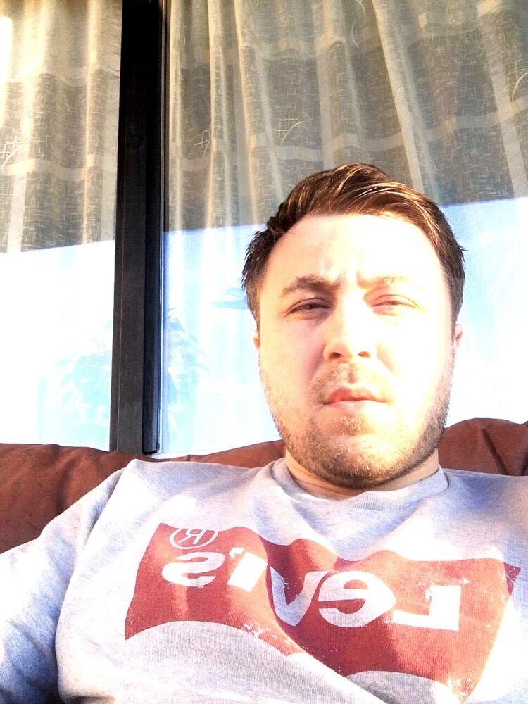 ���������� �������, ���� ������� Ilhom, 42 ����, ������������ ��� c�������� ���������