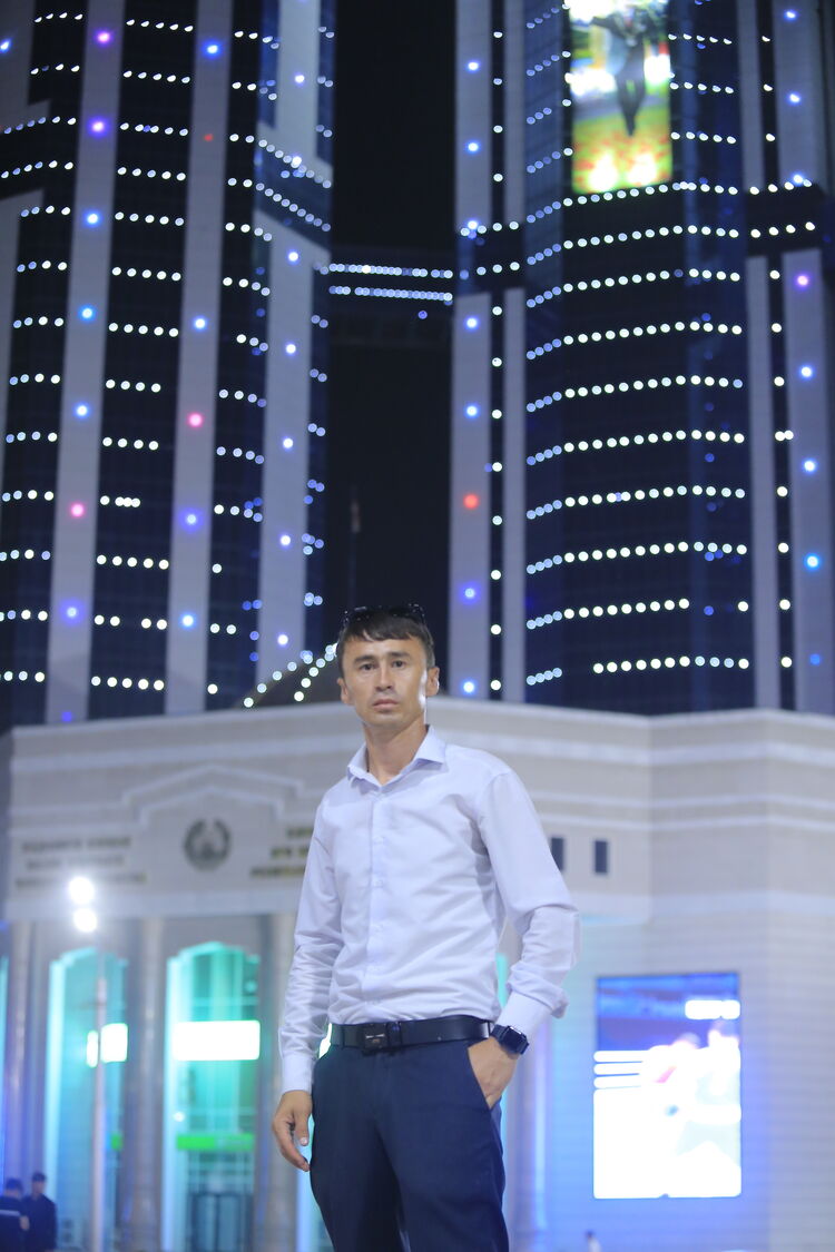  36701225  Larik, 30 ,    