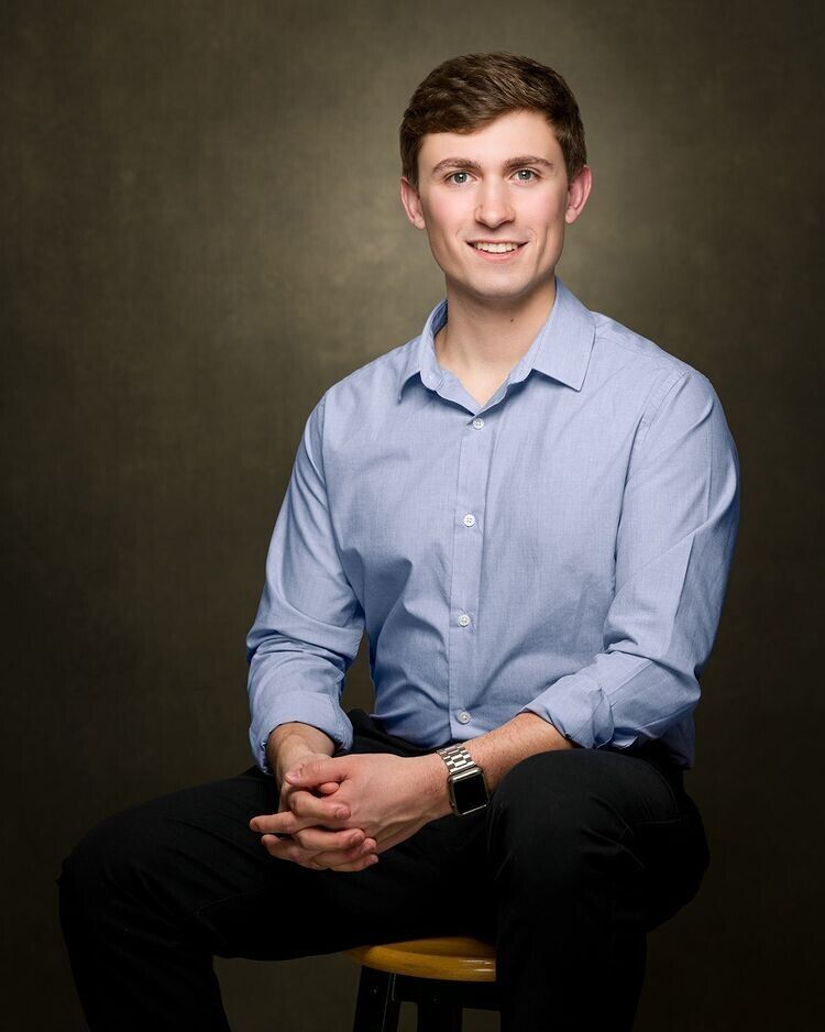 ���������� ����-���������, ���� ������� Miles, 37 ���, ������������ ��� ������, ����� � ���������, c�������� ���������