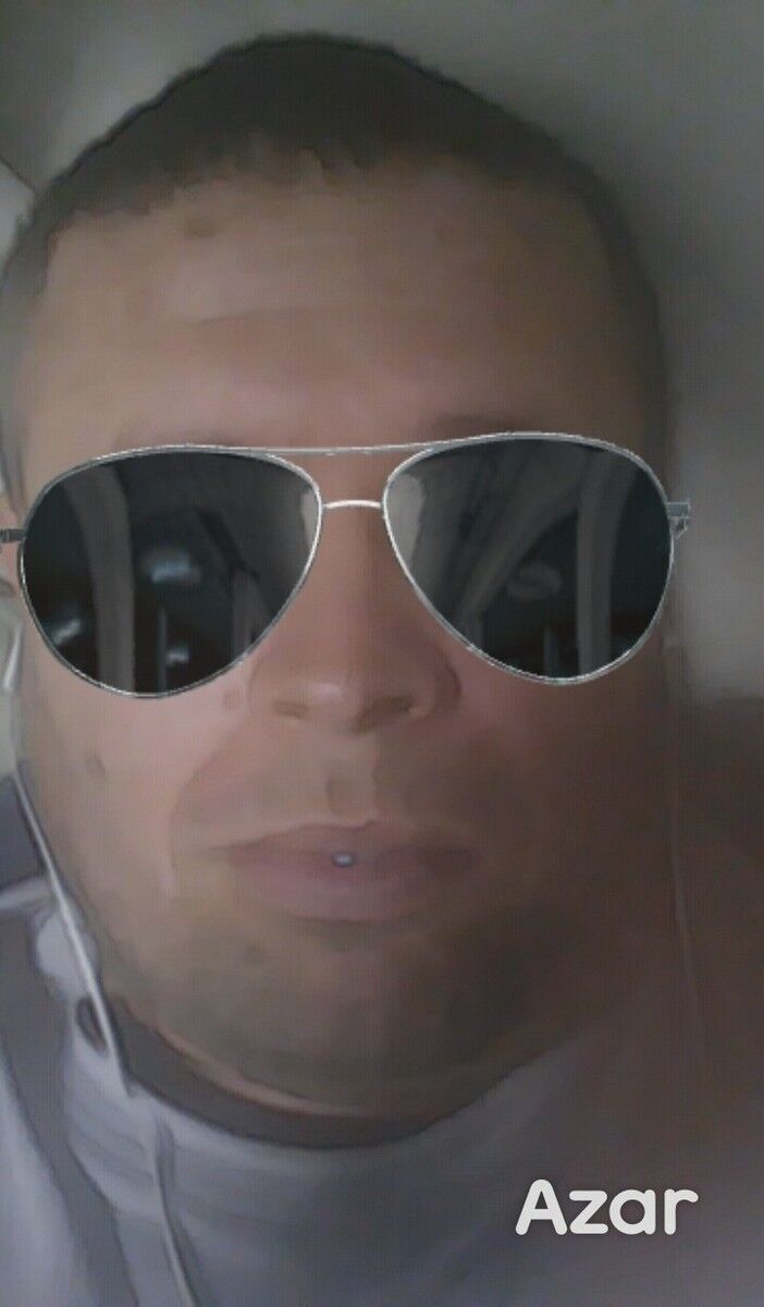  11122445  Zainidin, 49 ,    
