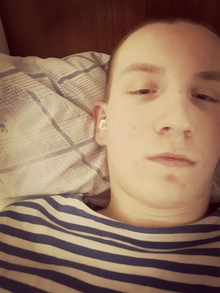 ���� 42100305 ����� �������, 22 ����, ���� ���������� � �����