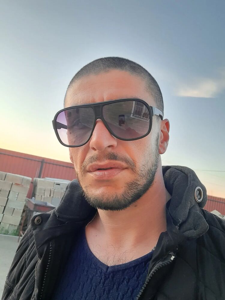  48900085  , 36 ,    