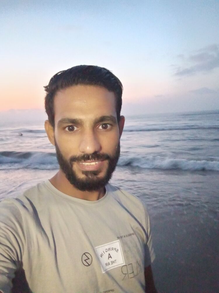  37607835  Ahmed, 34 ,    