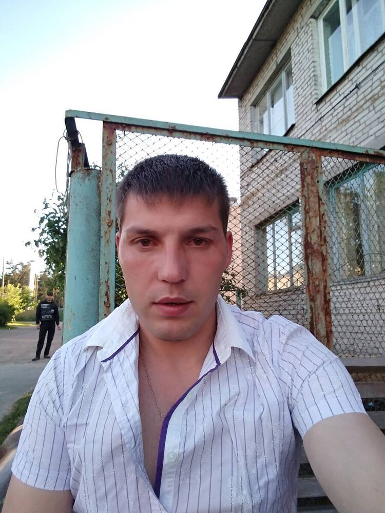  20065075  Igor, 37 ,    -