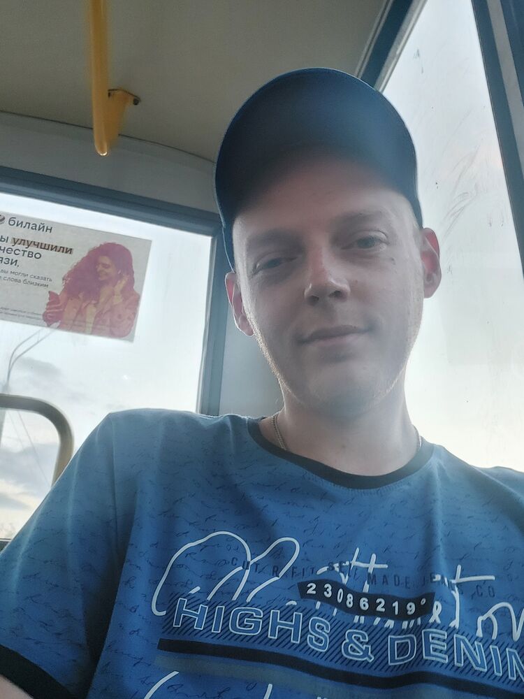  33042295  , 37 ,    