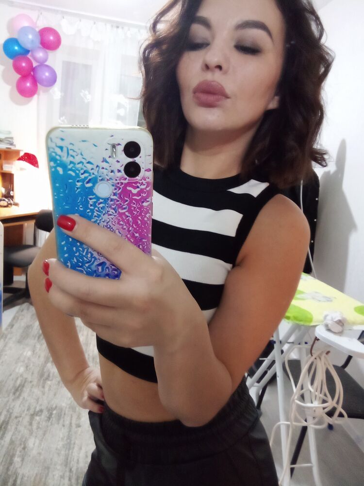  45744135  Ekaterina, 36 ,    