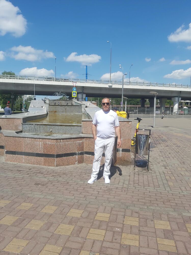  45044465  Sergei, 50 ,    