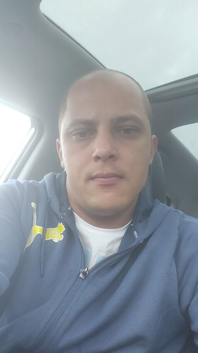  21099115  , 39 ,    